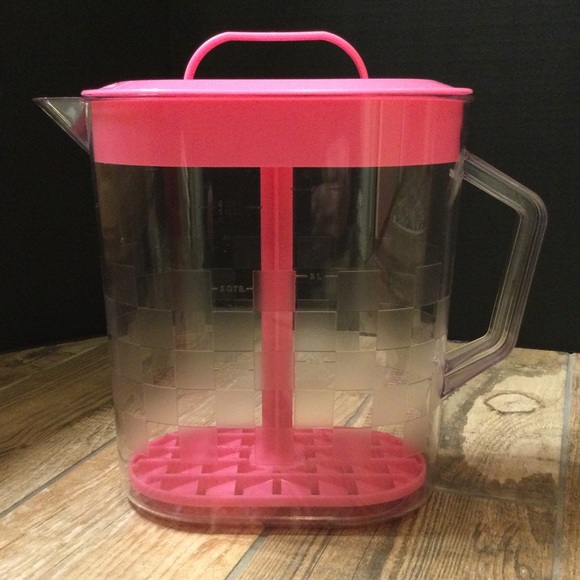 The Pampered Chef Kitchen Rare The Pampered Chef Breast Cancer Quick Stir Checkerboard